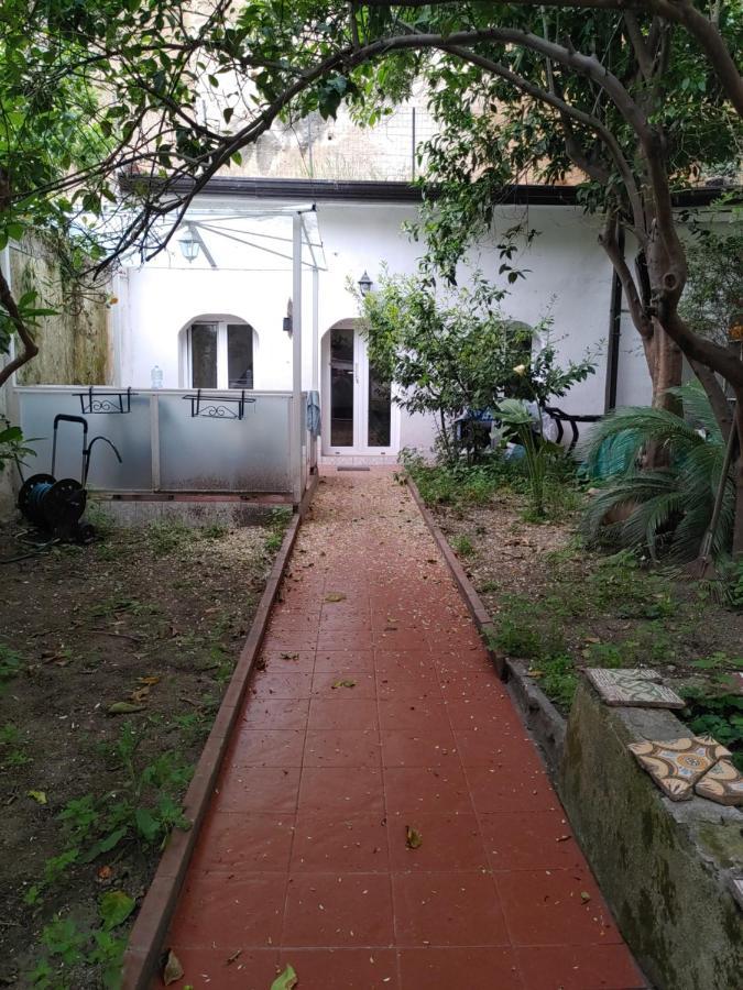 Villa Sofia E Sveva Con Giardino Naples Extérieur photo
