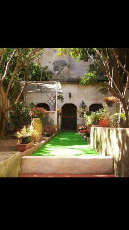 Villa Sofia E Sveva Con Giardino Naples Extérieur photo