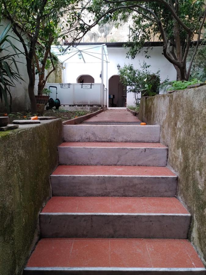 Villa Sofia E Sveva Con Giardino Naples Extérieur photo